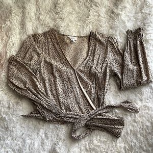 This is a cute long sleeve tan cheetah print top!